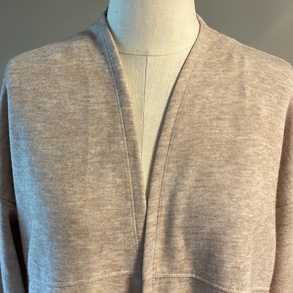 GENTLEFAWN Oversized open front longline duster sweater cardigan Heather beige S - Picture 2 of 11